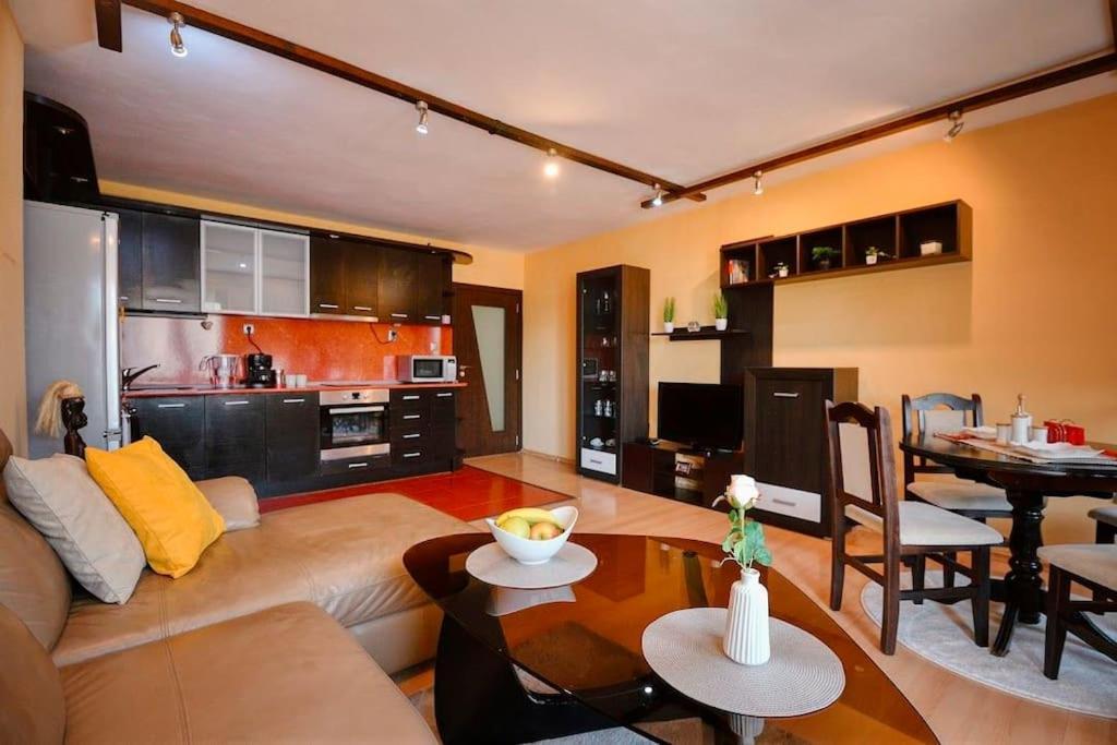 Apartament Next2Sea Warna Zewnętrze zdjęcie